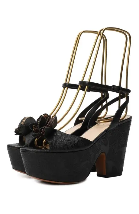 Bottega veneta Босоножки женские /кожа узор/