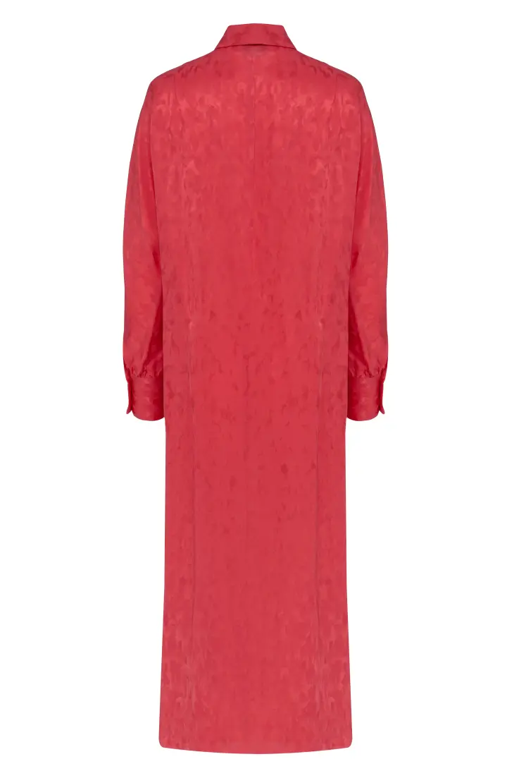 Платье с поясом