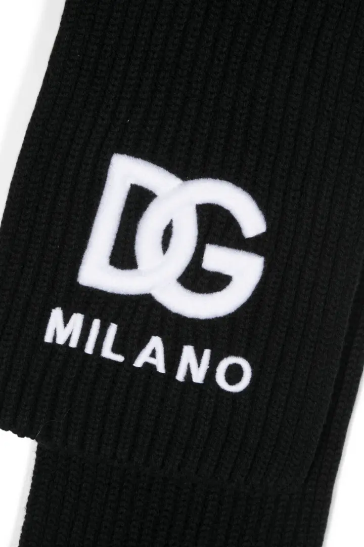  Шарф с логотипом