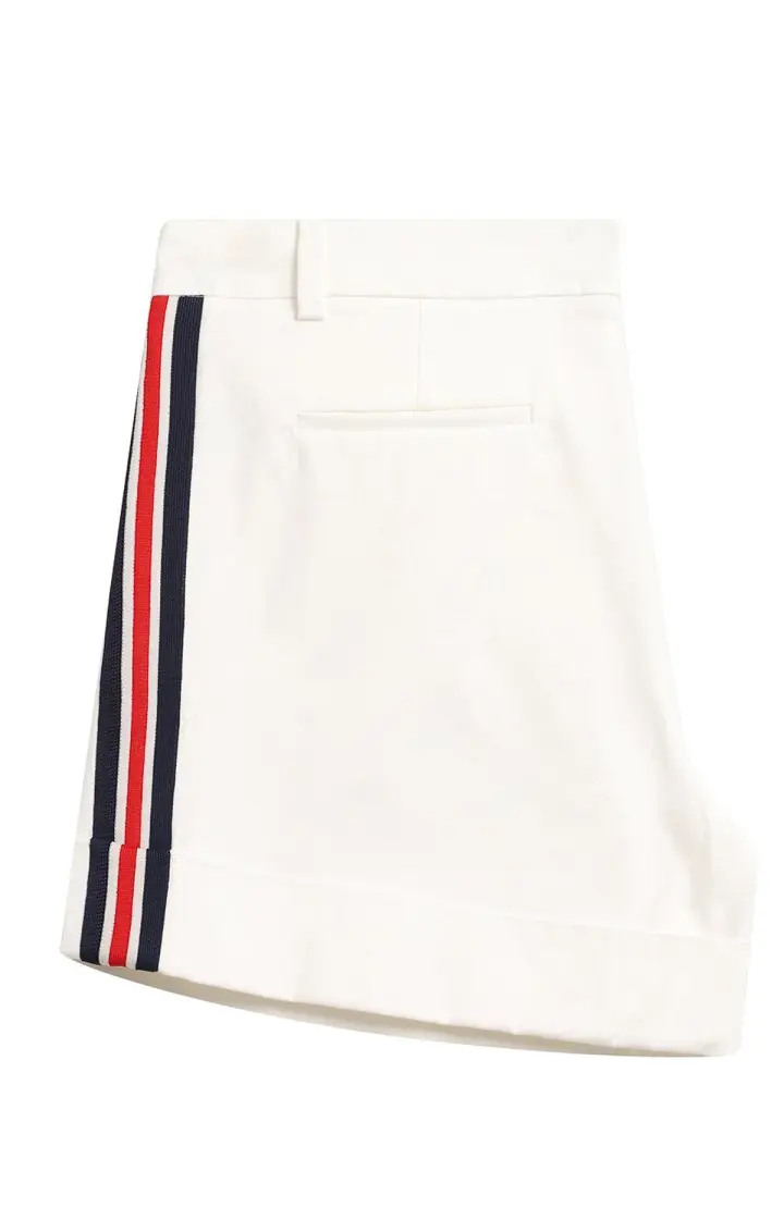  Шорты женские