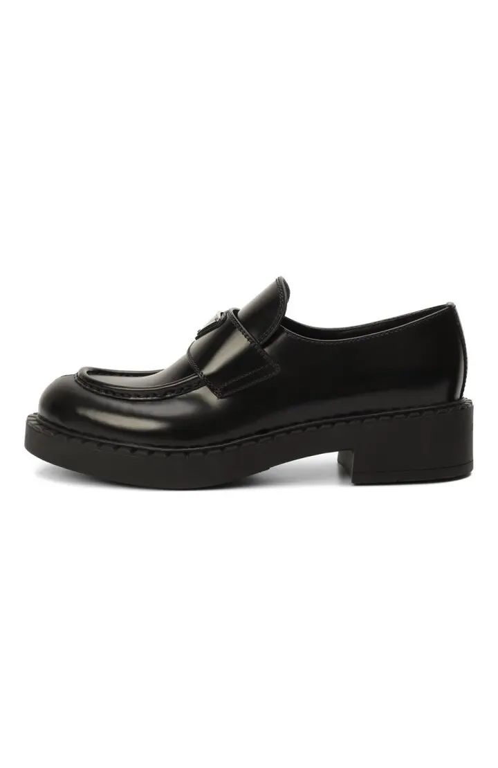 Лоферы Prada  Лоферы женские