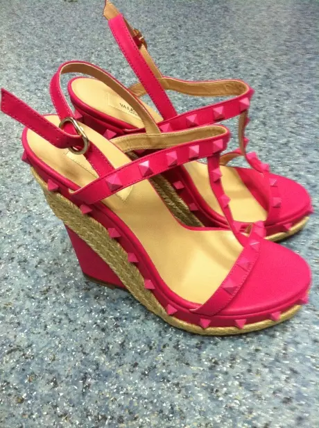 VALENTINO Босоножки женские