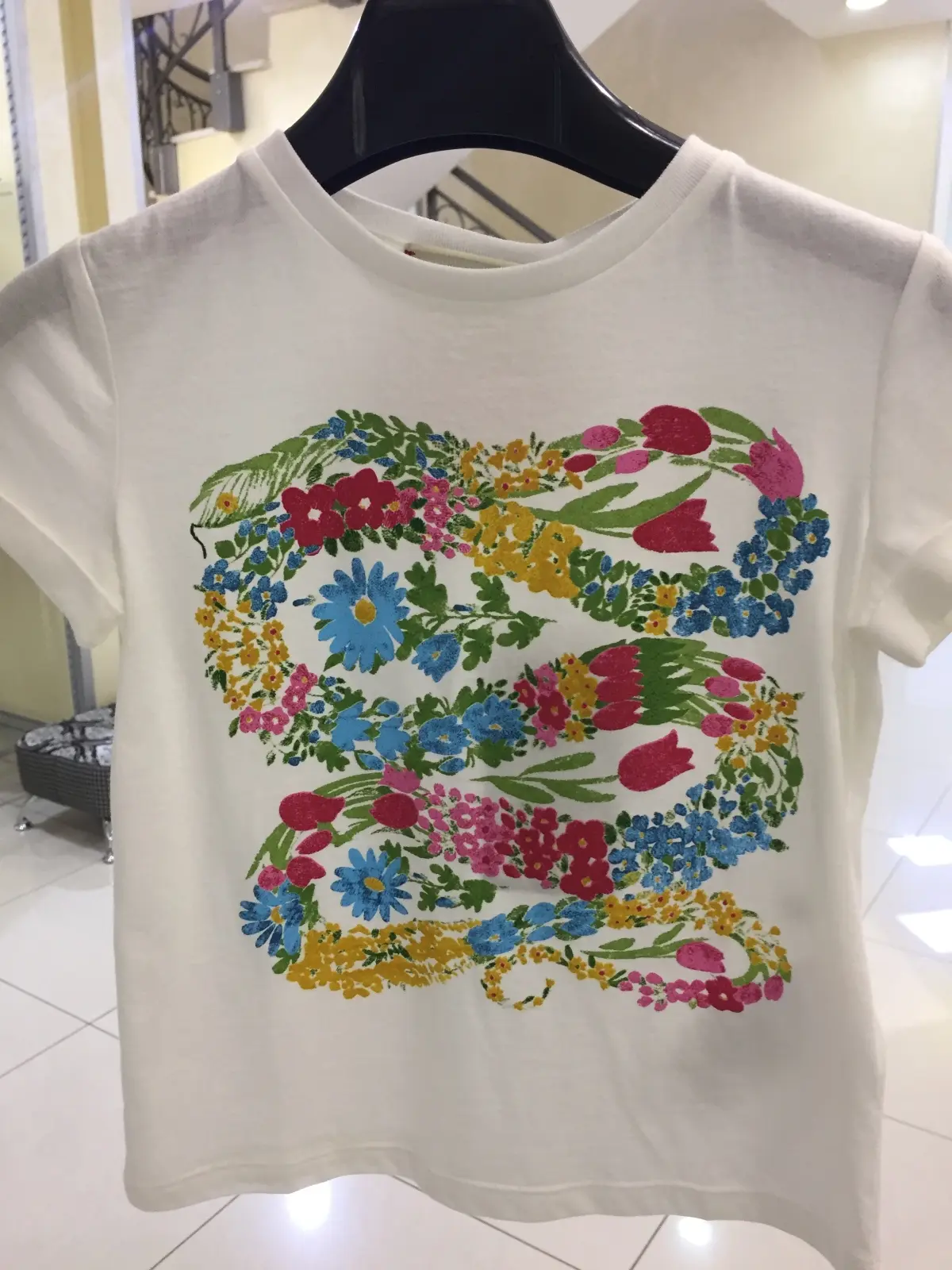 Футболка с рисунком