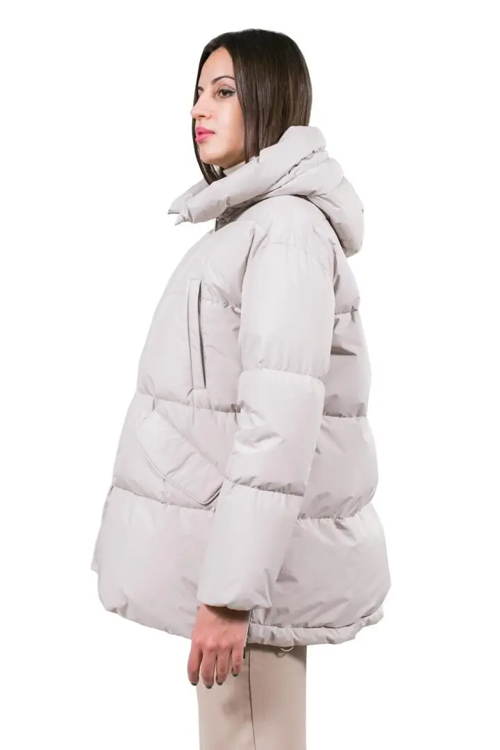 Пуховик женский, короткий, с капюшоном