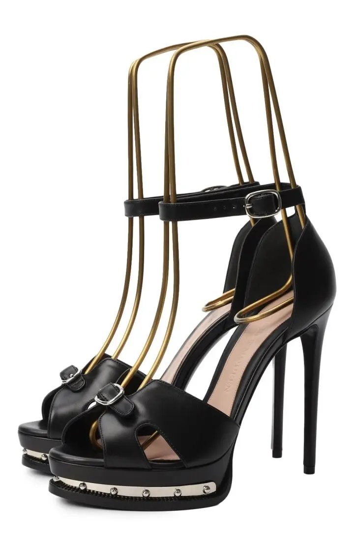  Босоножки женские