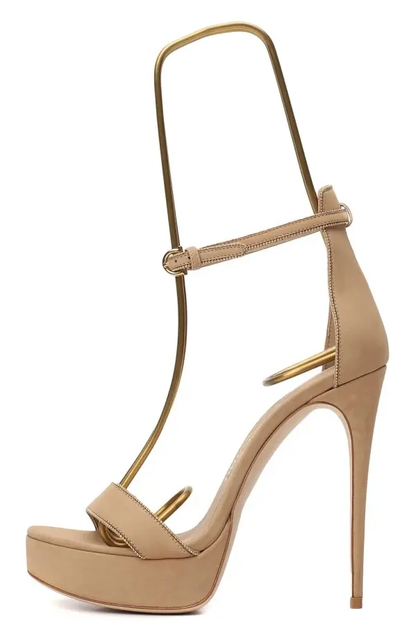 Salvatore Ferragamo Босоножки женские, набук