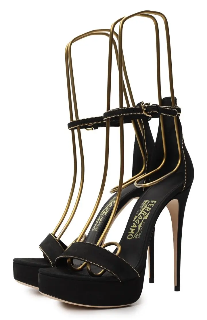 Ferragamo Босоножки женские, набук