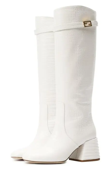  Сапоги женские