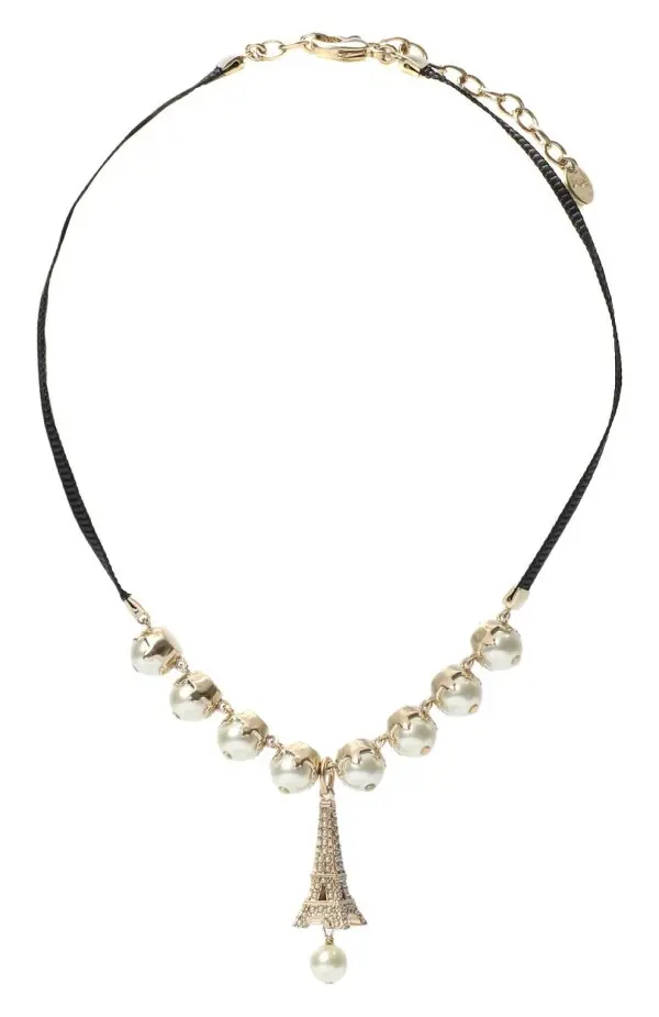  Чокер с жемчугом, эфелева башня