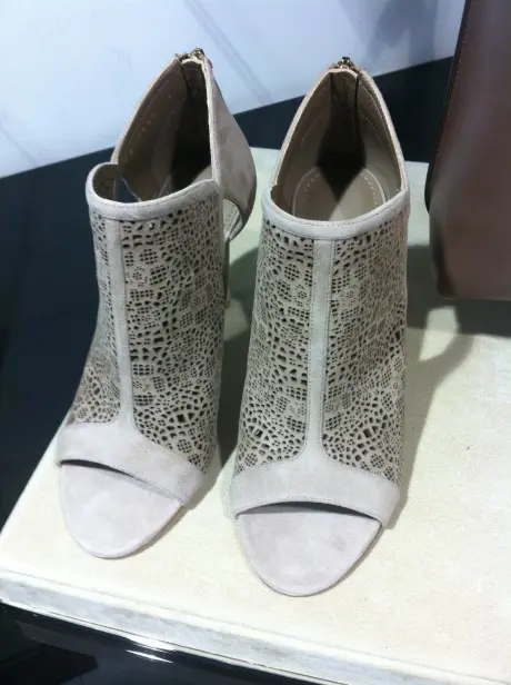 Salvatore Ferragamo 06304261С Ботильоны женские /открытый мыс/