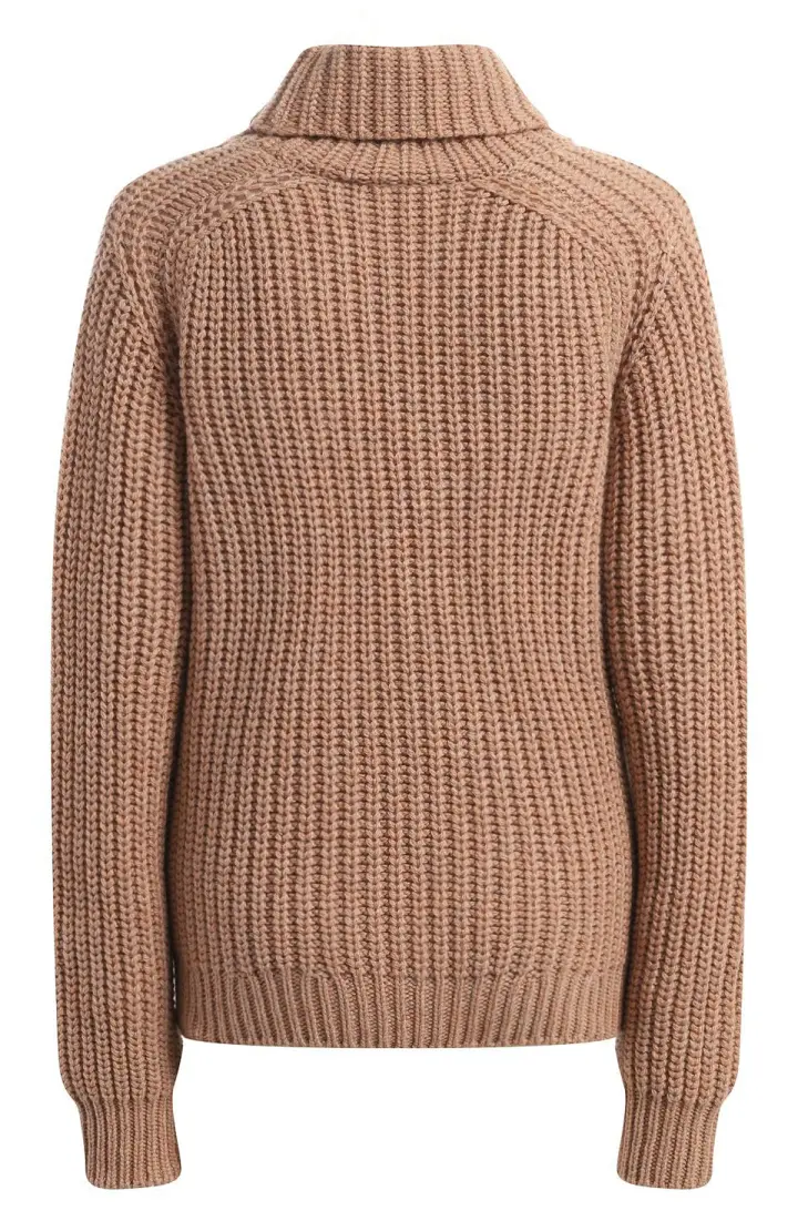  Кашемировый свитер