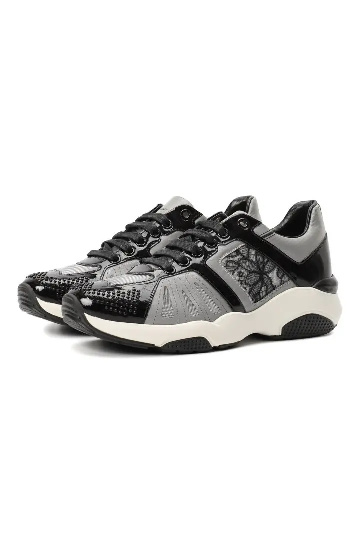  Кроссовки женские