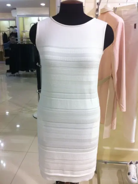 Loro Piana Платье женское, трикотаж