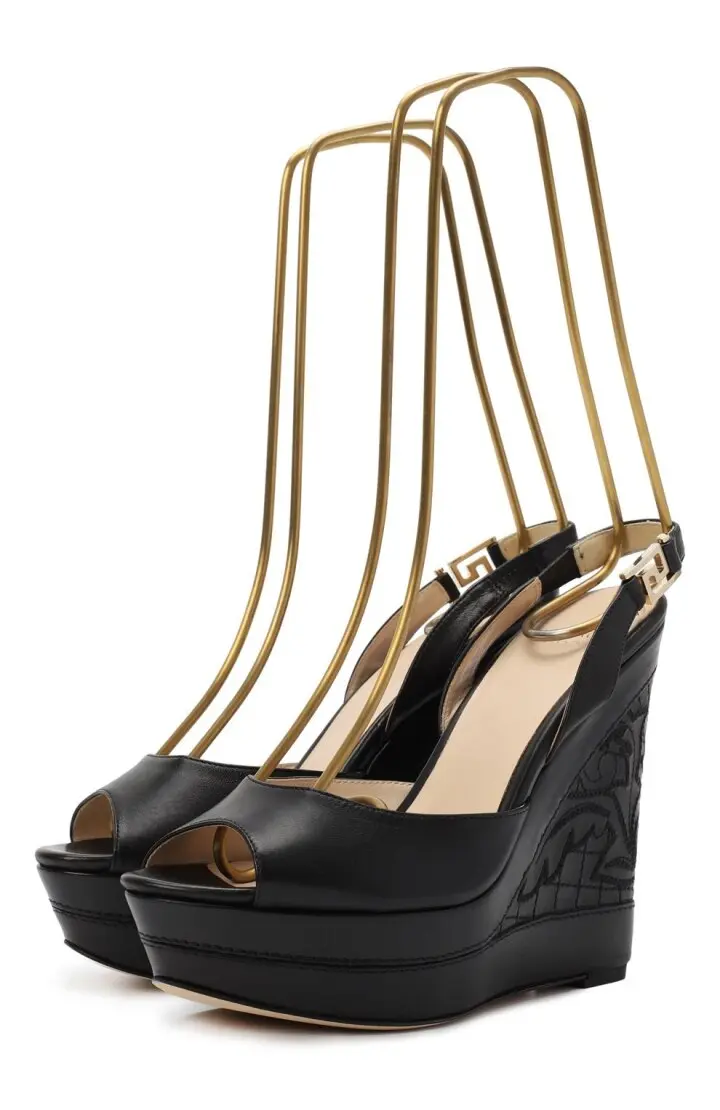 Босоножки и сандали Versace  Босоножки женские
