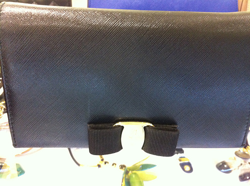 Salvatore Ferragamo Клатч женский