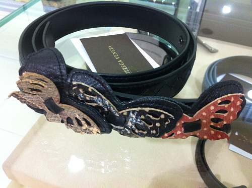 Bottega veneta Ремень женский, кожа /бабочки/